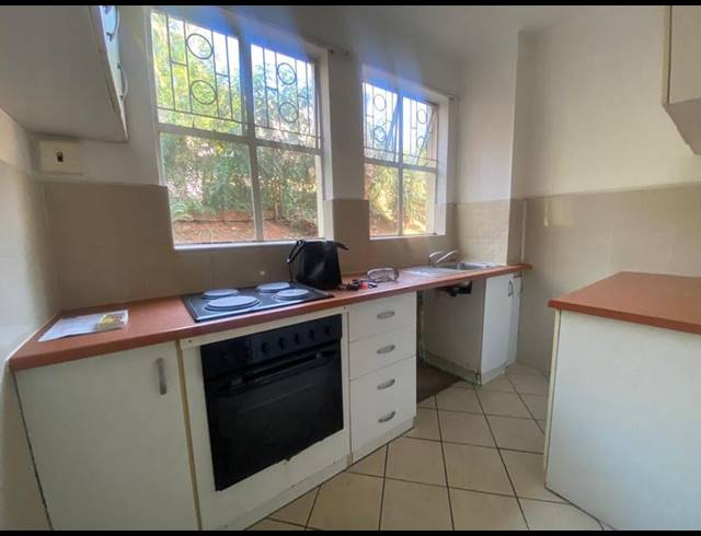 1 BEDROOM PROPERTY TO RENT IN GLENWOOD